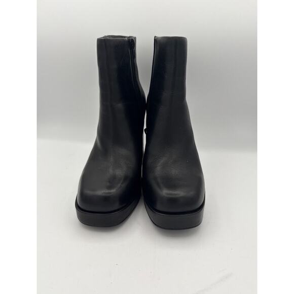 NWT Women’s Steve Madden Black Leather Platform Ankle Boots Sz 7.5M - Picture 1 of 8